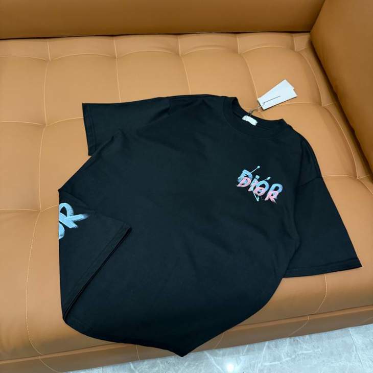 Picture of Dior T Shirts Short _SKUDiorS-XLzztr0415576